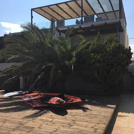Windsurfing Seaside Apartment Artemida Dış mekan fotoğraf