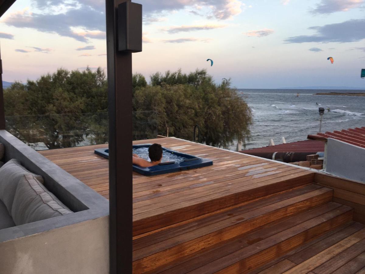 Windsurfing Seaside Apartment Artemida Dış mekan fotoğraf