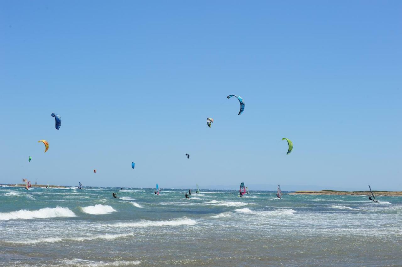 Windsurfing Seaside Apartment Artemida Dış mekan fotoğraf